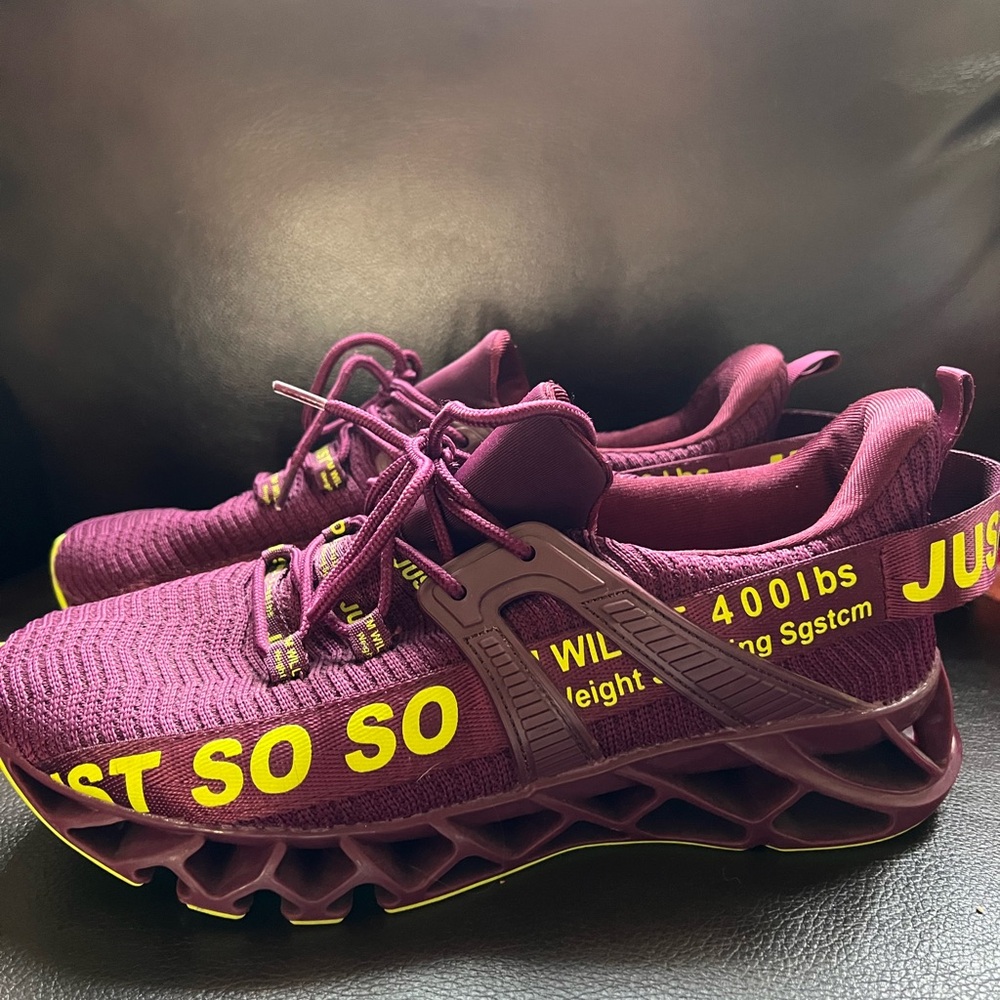 Purple womens Just So So tennis shoes. Worn maybe 2x size 10 - Picture 4 of 6